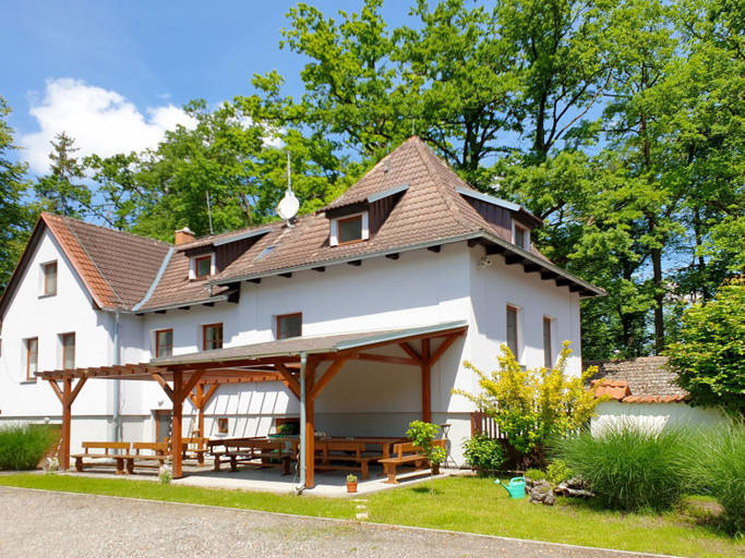 Others 5, Penzion Pratr, Jindřichův Hradec
