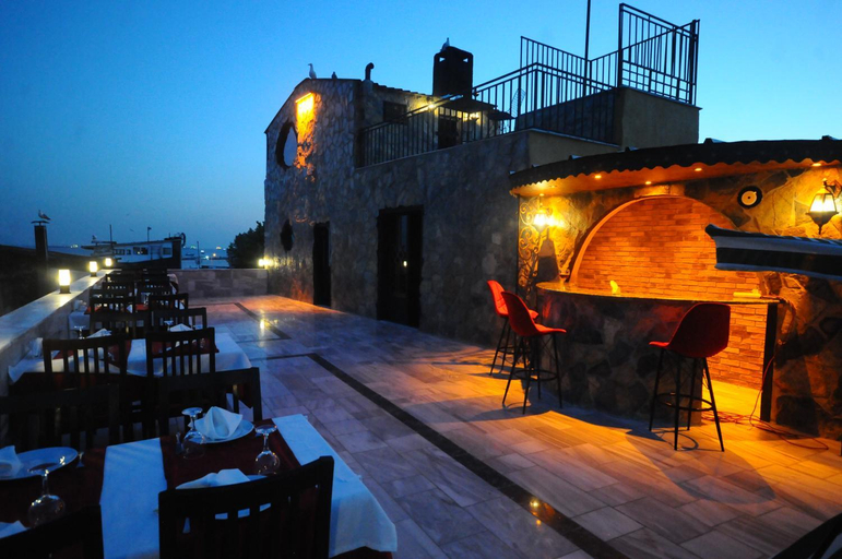 Others 3, The Old Ottoman Castle, Fatih