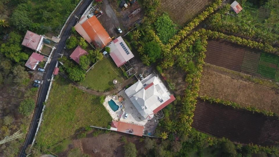 Exterior & Views, Le Domaine du Val de l'Orge, Vieux-Habitants