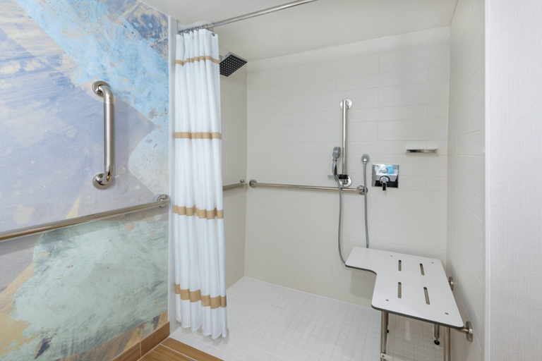 Bathroom 5, Marriott Madison West, Dane