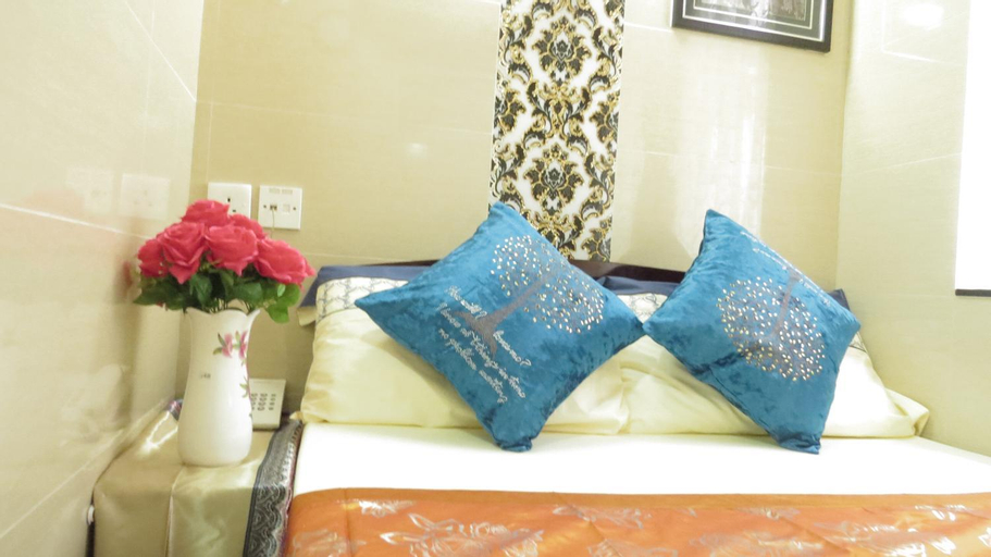 Bedroom 16