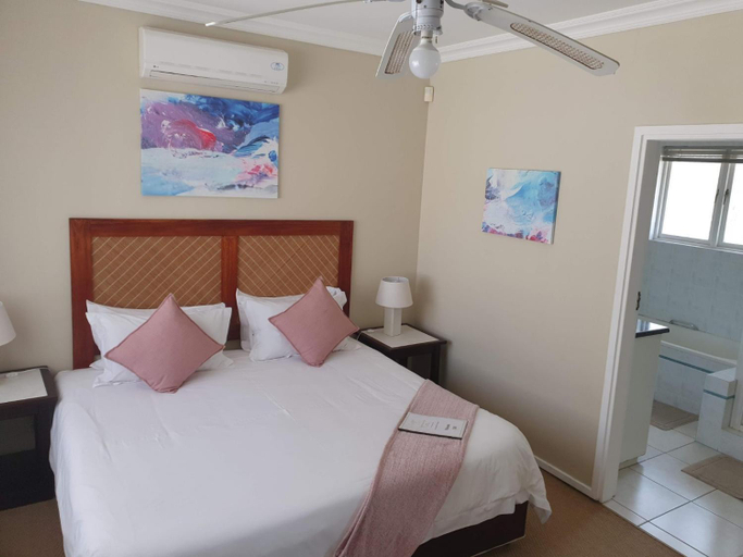 Bedroom 2, Ingwe Manor Guesthouse, Ugu