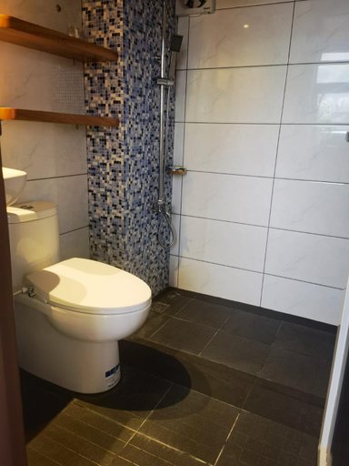 Bathroom 2, Burj Calapan, Calapan City