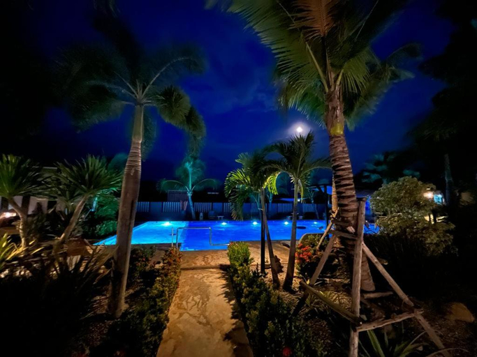 Sport & Beauty 4, Sunset resorts and bar, Buang Sam Phan