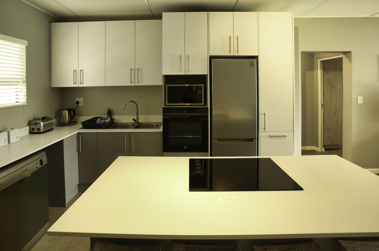 Others 4, Nivica Lifestyle Living 18, Langebaan 4-Sleeper, West Coast