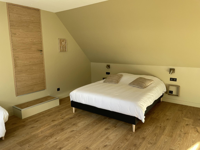 Bedroom 2, Les pins qui chuchotent, Pas-de-Calais