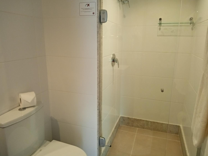 Bathroom 5, Flat Hotel Pedra Azul, Domingos Martins