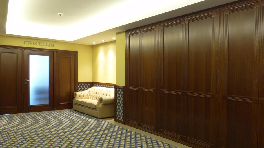 Bedroom 3, Centrum Hotel, Debrecen