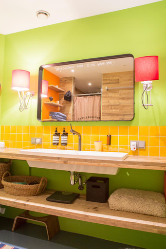 Bathroom 2, Flo's Atelier - Family studio, Amsterdam