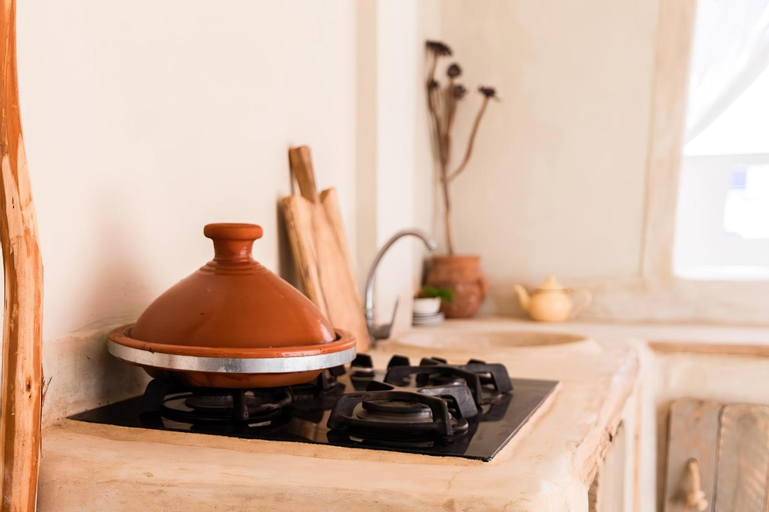 Desart Hostel, Agadir-Ida ou Tanane
