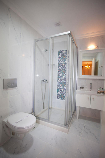 Bathroom 4, Hotel Evsen, Fatih