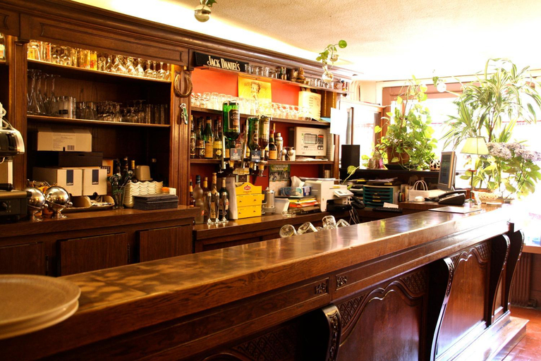 Food & Drinks 5, Auberge Du Cheval Blanc, Calvados