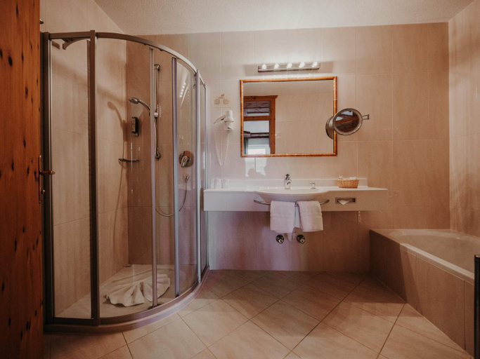 Bathroom 5, Boutique Hotel Haidachhof superior, Schwaz