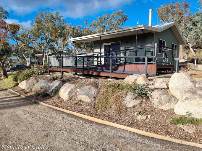 Others 3, Glen Lough Cabins, Stanthorpe