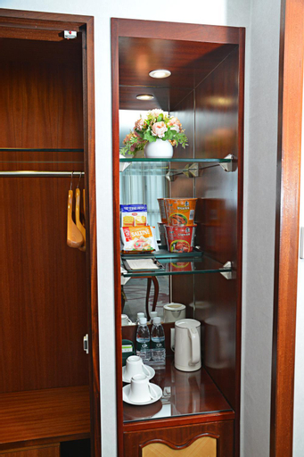 Amenities 6