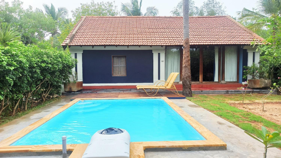 Swimming Pool 2