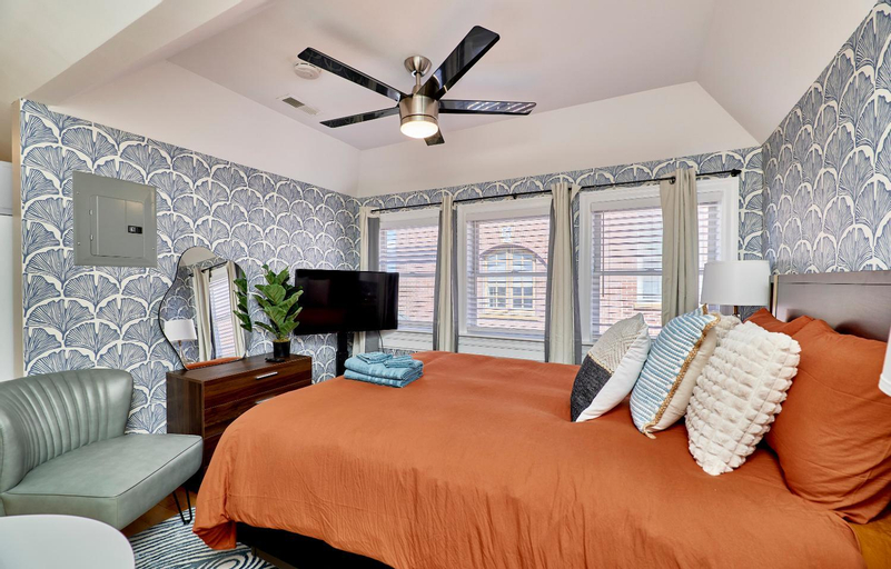 Bedroom 8