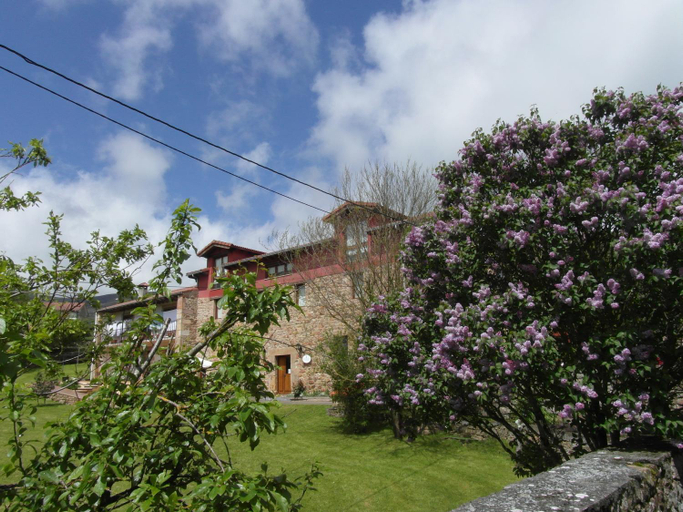 Others 4, Albergue La Torre, Cantabria