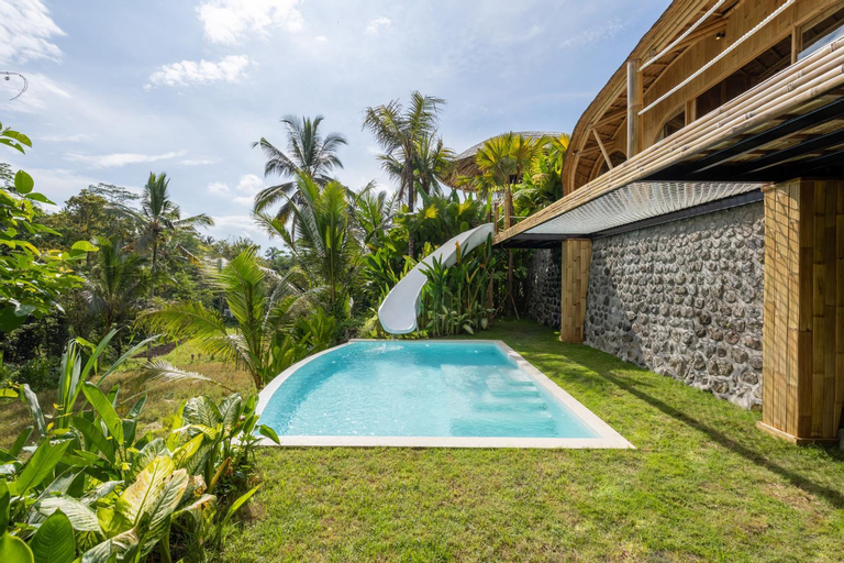 Swimming Pool 10