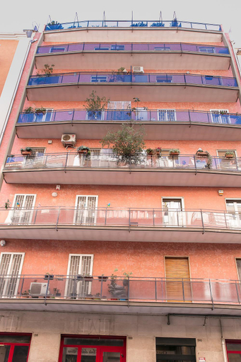 Others 5, My place, Bari
