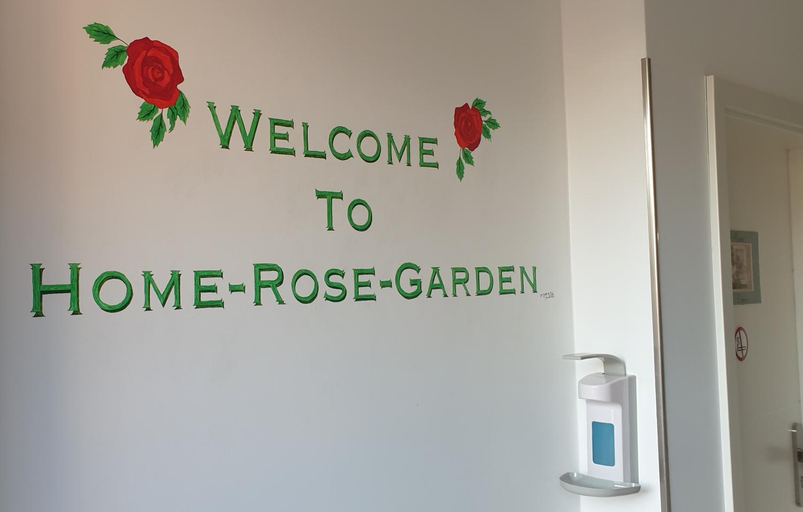 Others 5, Home-Rose-Garden-Gastehaus kontaktloser Zugang, Düsseldorf