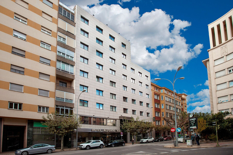 Exterior & Views 2, Alfonso VIII, Soria