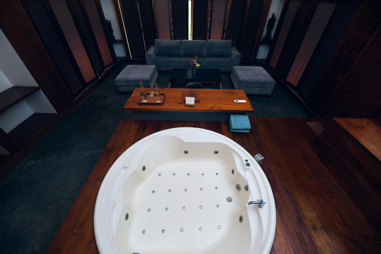 Bathroom 9