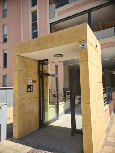 Others 3, Penthouse genneruxi, Cagliari