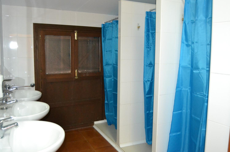 Bathroom 4, Albergue Aurora Boreal, Cáceres