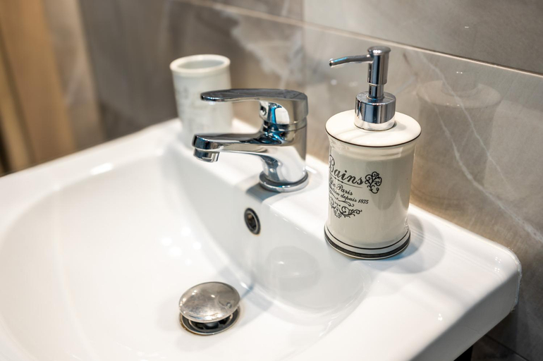Bathroom 2, Apartamenty przy Dworcu, Przemyśl City