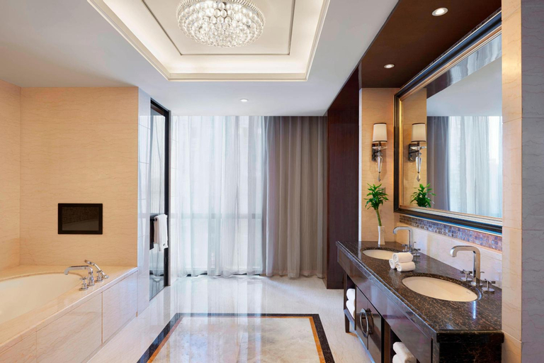 Bathroom 17