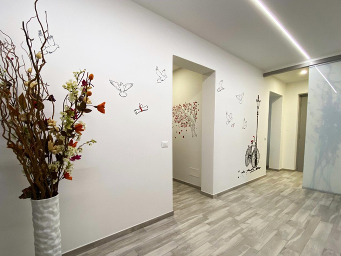 Others 5, Doni B&B, Chieti