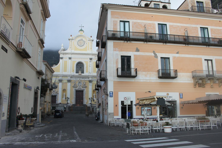 Exterior & Views 1, Eden Holiday Apartment, Salerno