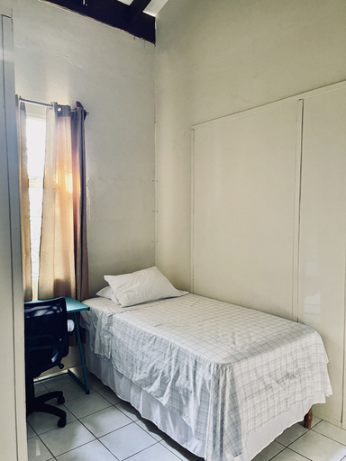 Bedroom 3, Widcombe House