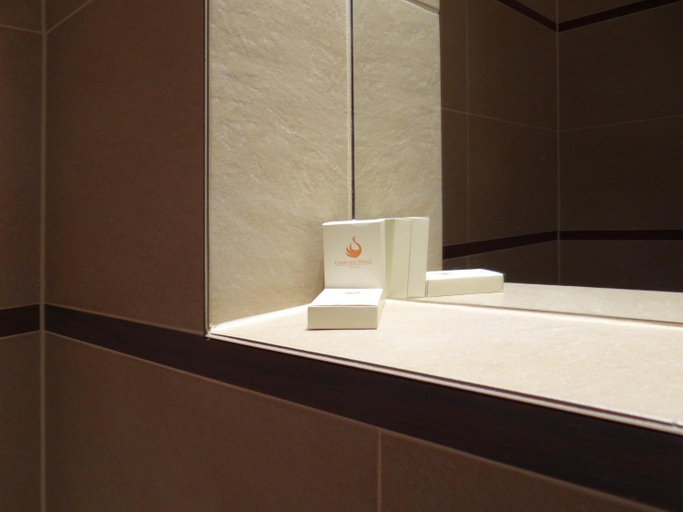 Bathroom 4, Centrum Hotel, Debrecen