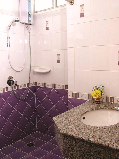 Bathroom 4, Krabi River Hotel, Mueang Krabi