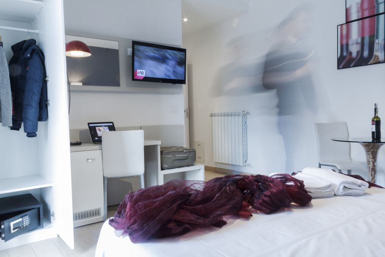 Bedroom 4, Hotel RossoVino Como, Como