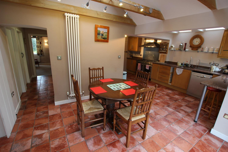 Others 5, Wishing Well Cottage, East Sussex