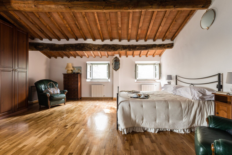 Bedroom 4, Spectacular Views - Villa Guinigi - Lucca Area, Lucca