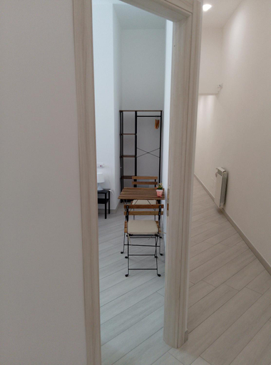 Others 3, Rooms add e criatur, Napoli