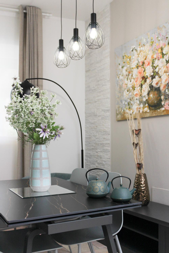 Dining Room 9