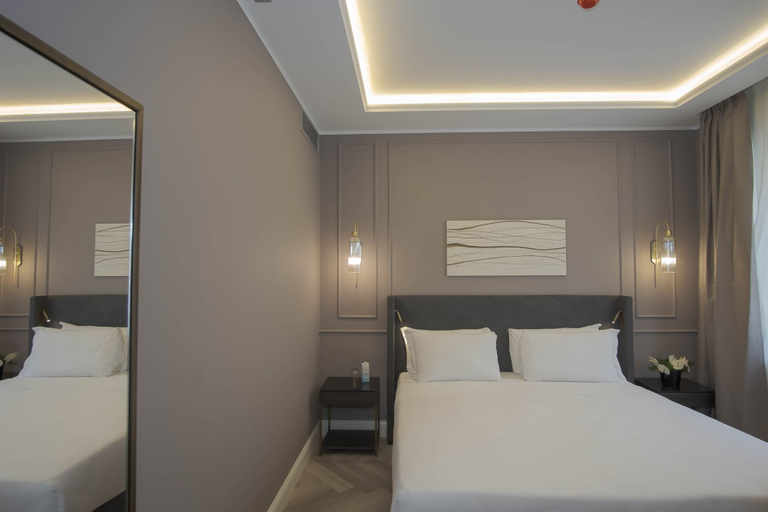 Bedroom 2, Viminale, Rome
