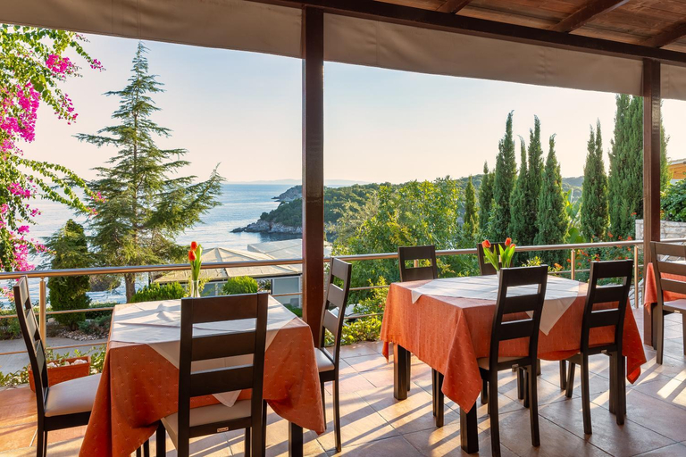 Food & Drinks 5, Costa Smeralda, Epirus