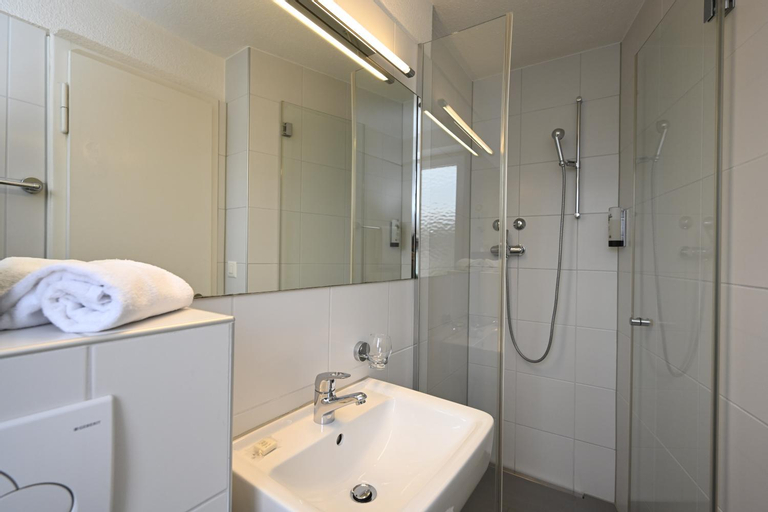 Bathroom 6