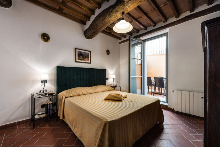 Bedroom 2, Tenuta Guinigi Antico Borgo di Matraia, Lucca