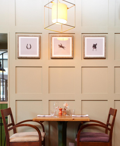 Food & Drinks 4, The Bear Esher, Surrey