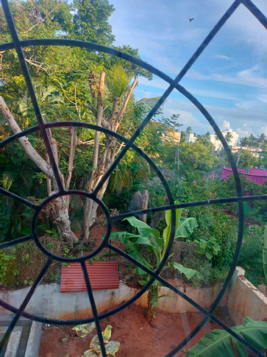 Paradise Le Bonheur Guest House, Viluppuram