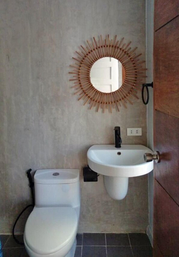 Bathroom 3, Lubihan Siargao, General Luna