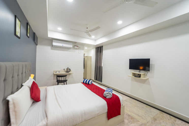 Bedroom, SEETHALA BED AND BREAKFAST, Puducherry
