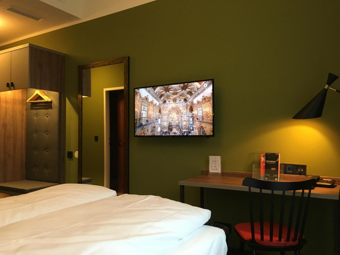 Bedroom 3, The Ascot Hotel, Köln